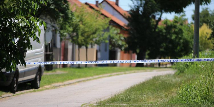 Slobodna Dalmacija – Sinjani, zaključavajte vrata! Lopovi ‘operiraju’ po Cetinskoj krajini; usred dana provalili u kuću i uzeli bogatstvo