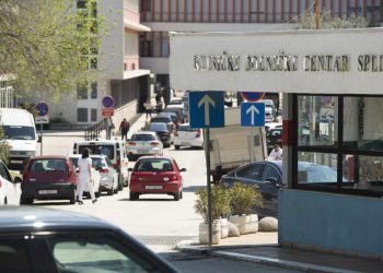 Slobodna Dalmacija – Splićanki odbili pretragu u bolnici jer je imala nalaz privatnika, usput i zaposlenika KBC-a! Sve smo istražili