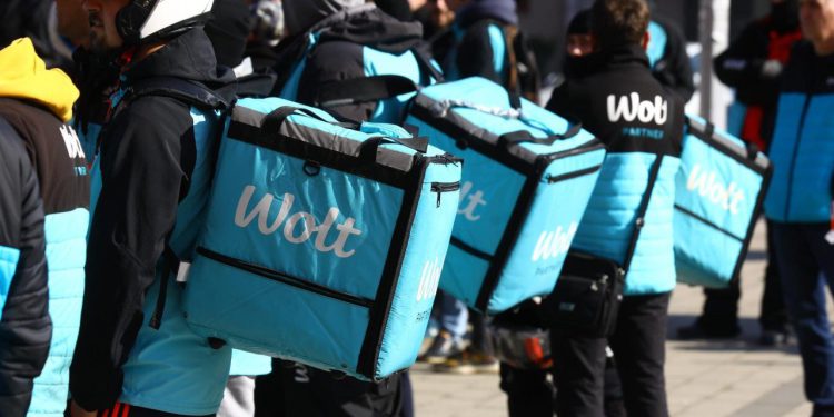 Slobodna Dalmacija – Sutra nema pizze i burgera, sprema se veliki štrajk splitskih dostavljača! Iznijeli uvjete: ‘Osnovna egzistencija…’