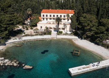 Slobodna Dalmacija – Tko je ovdje lud? Splitska ustanova baš sada proziva bivše šefove u Banovini: ‘Upozoravali smo Grad u više navrata…’