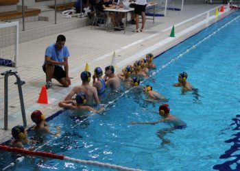 Slobodna Dalmacija – Vaterpolski klub POŠK 1937 započeo upise djevojčica i dječaka u školu vaterpola. Pogledajte sve detalje