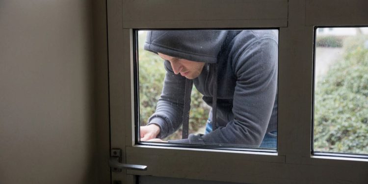 Slovenac kamerom uhvatio provalnika u njegovu vikendicu u Umagu, evo što je zatekla policija…