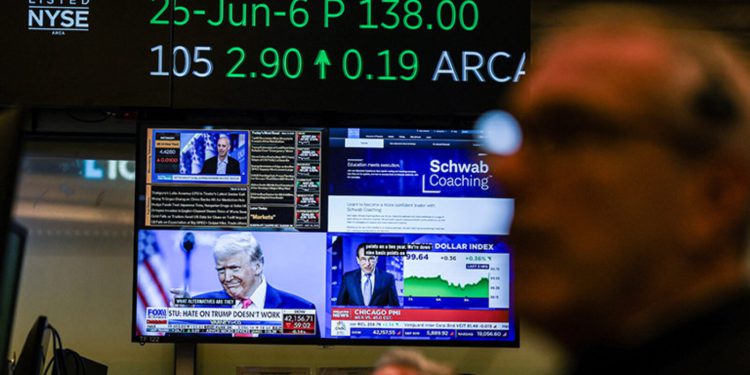 Spiegel: Zbog Trumpovih šokova europske burze pretekle američka tržišta