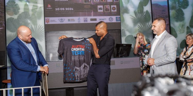 Sport za one koji ne mogu sami: „Noć Anđela“ spojila humanost i borilačke vještine