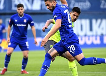 Sportske novosti – ANKETA: Trebao je donijeti prevagu u Dinamu, a sada opet odlazi. Jesu li Modri napravili pravi potez?