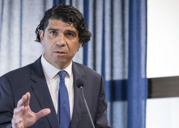 Sportske novosti – Hrvoju Malešu upitno mjesto predsjednika, član Izvršnog odbora HNS-a ruši skupštinu na kojoj je izabran?