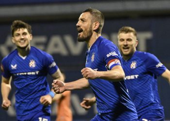 Sportske novosti – Kraj jedne ere na Maksimiru, Dinamo se oprostio od Arijana Ademija! ‘Vrata kluba uvijek su ti otvorena..’