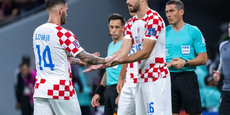 Sportske novosti – Možda Petković ima posebni inat pa se dogodi odlazak u Hajduk. Jednu stvar treba znati oko odnosa s Livajom