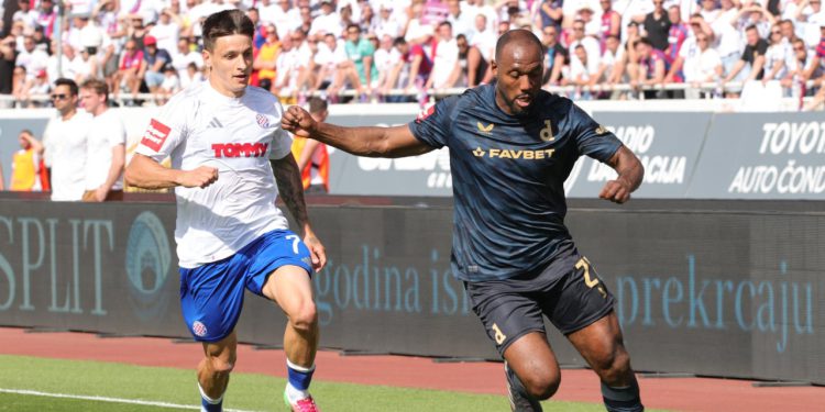 Sportske novosti – Pao je novi potpis na Maksimiru! Legenda kluba produžila ugovor, osmu uzastopnu sezonu igrat će u modrom dresu