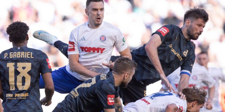 Sportske novosti – Povijesna slika na kraju lude sezone: Dinamo i Hajduk predstavljaju nove trenere istoga dana?