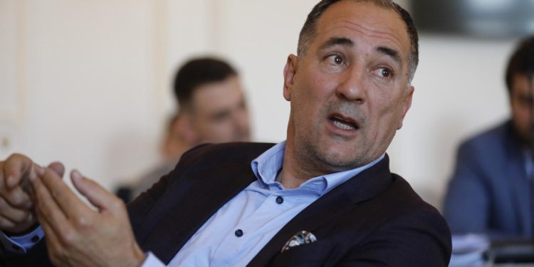 Sportske novosti – Štimac brutalno odgovorio Biliću! ‘U moje vrijeme ne bi prošao natječaj za maskotu, neka me tuže ako se usuđuju…’