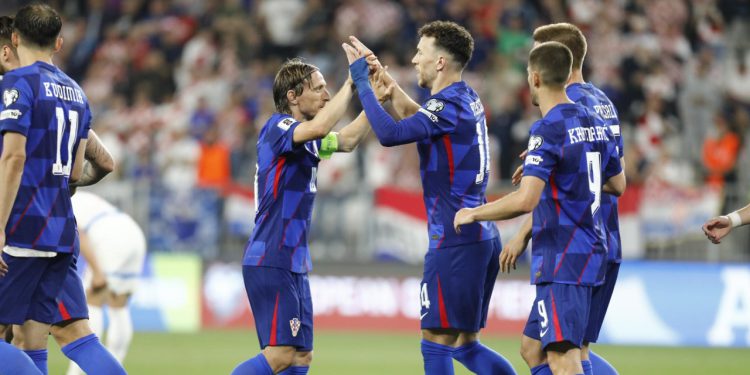 Sportske novosti – Sučić je kompletniji igrač od Brozovića, a Baturina od Pedrija! Ali je najveći gubitnik ovih utakmica