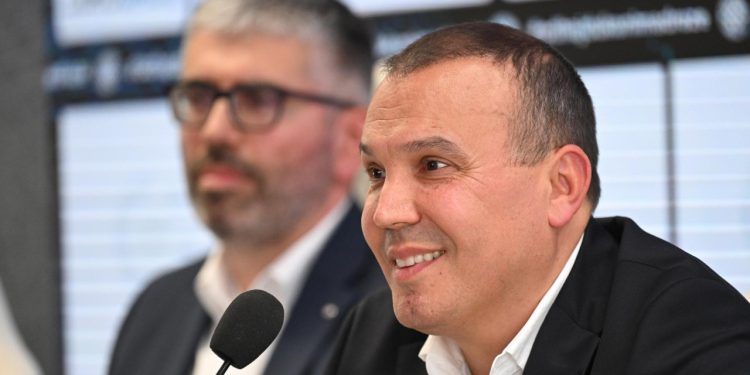 Sportske novosti – Tri promašaja: Vitali je svjestan da je odradio loš zimski prijelazni rok, a usput je na leđa jednog igrača stavio pritisak