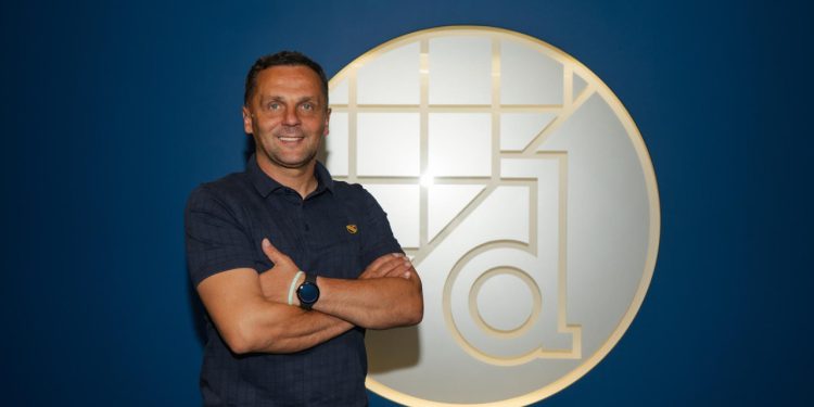 Sportske novosti – UŽIVO Mario Kovačević predstavlja se kao novi Dinamov trener