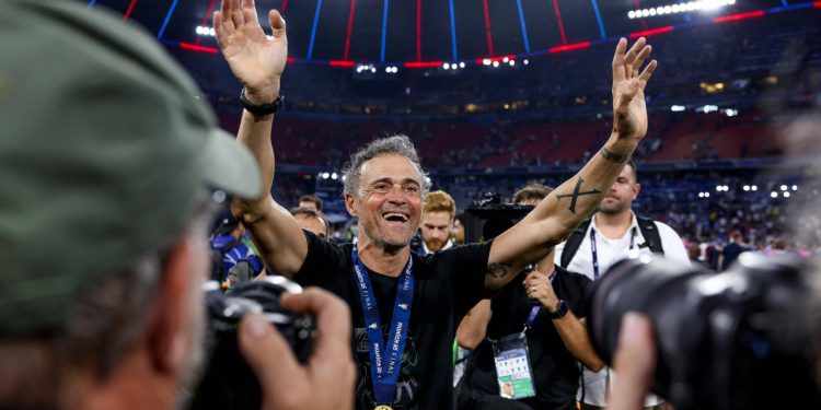 Sportske novosti – Vaha iz Pariza za SN: ‘Bilo je žalosno i smiješno gledati bespomoćnost Intera! A od plaća u PSG-u vrti mi se u glavi’