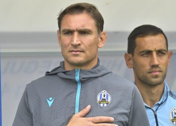 Sportske novosti – Zbog Thompsona moraju ‘bježati’ u susjedstvo, i imaju jasan cilj. Ovako izgleda dobitna formula Nikice Jelavića