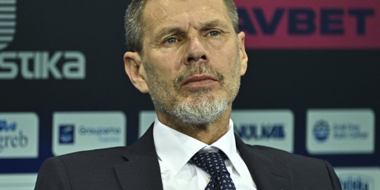 Sportske novosti – Zvonimir Boban ne rješava se samo igrača! Počeli otkazi i u uredima, uveo je čak i “dress code”