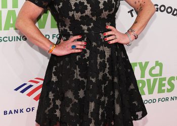 Srčani novi detalji pojavljuju se u smrti Anne Burrell u dobi od 55 godina