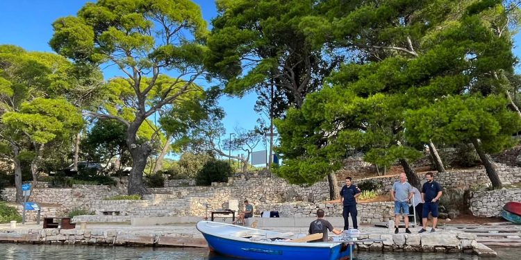 Stanovnicima hrvatskog otoka sufinancira se elektrifikacija brodica, prijave do 16. lipnja