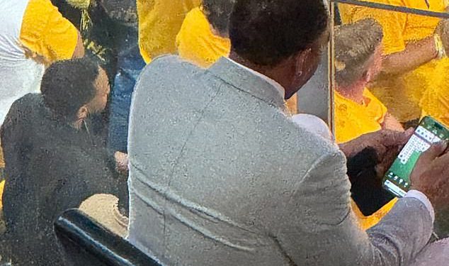 Stephen A. Smith optužen za laganje dok se video pojavljuje nakon poricanja ‘neugodnog’ čina u finalu NBA lige