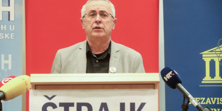 Stigli rezultati referenduma u školama: ništa od štrajka!