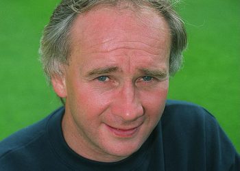 Stručnjak za zapošljavanje Akademije Premier League koji je pomogao otkriti like Gareth Bale, Trent Alexander-Arnold i Theo Walcott umiru u dobi od 71 godine