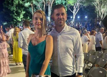 Šuta sa suprugom pratio Melodije Jadrana