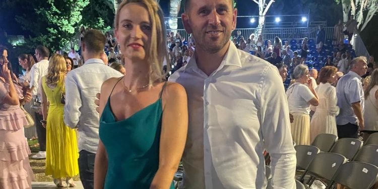 Šuta sa suprugom pratio Melodije Jadrana