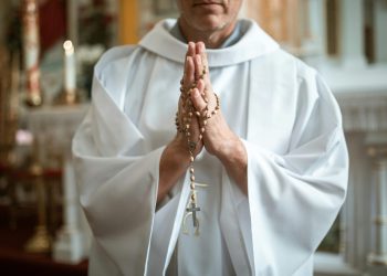 Svećenik otkriva kako se pripremiti za Duhove: ‘Bez Njega se ne možete svidjeti Bogu’