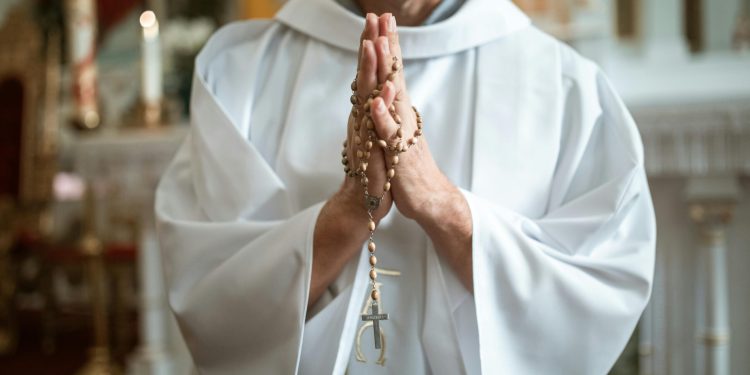 Svećenik otkriva kako se pripremiti za Duhove: ‘Bez Njega se ne možete svidjeti Bogu’