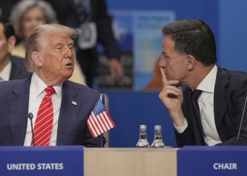 Tata bombe Iran, Spanks NATO i nekako završavaju mirotvorcu – RT World News