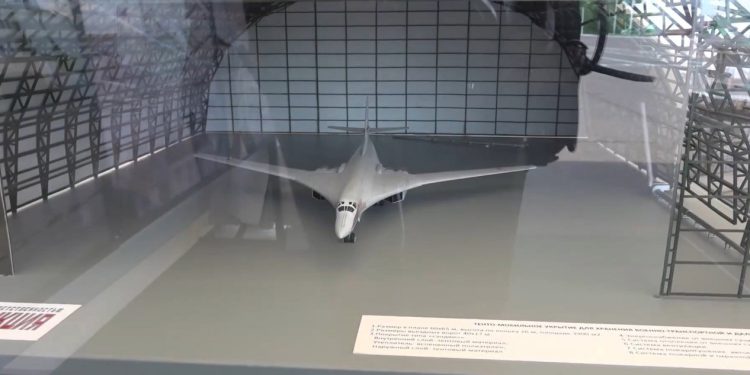 Tko se nije skrio: Rusija žuri s izgradnjom zaštita i hangara za avione