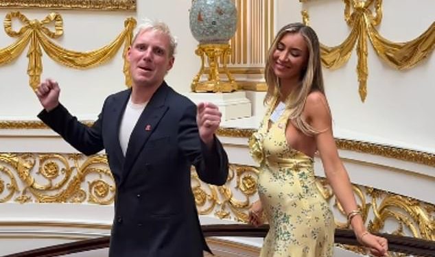 Trudna Sophie Habboo i Jamie Laing zabavljaju se u toj Cringe Meghan i Harry Dance u Instagram Post koji podiže obrve snimljene unutar Buckinghamske palače … što je izazvalo vrlo iznenađujući odgovor dužnosnika