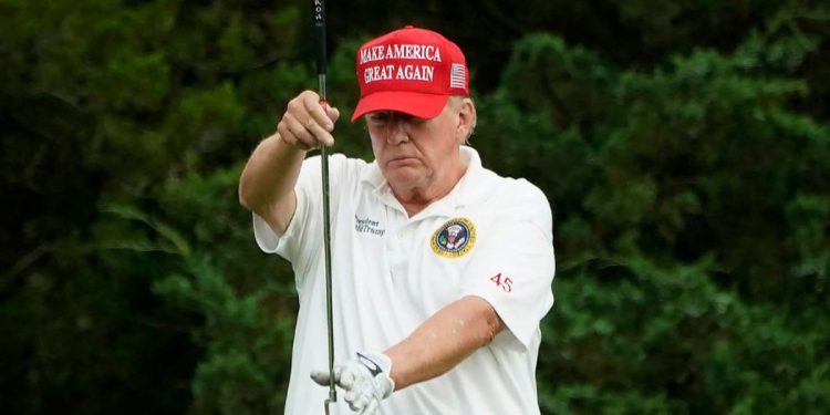 Trump National Golf Club u Bedminsteru reagira nakon što je dobio razorni razred zdravstvenog odjela