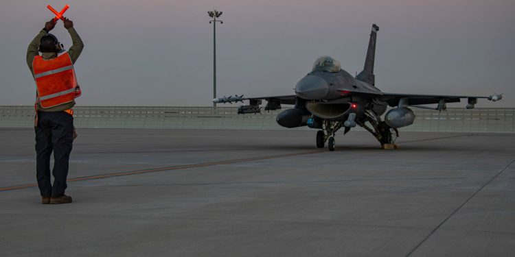 Trump djelomično evakuira američko veleposlanstvo u Iraku usred rastućih napetosti s Iranom