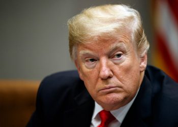 Trump donosi ogromne smanjenja potrošnje i porezne reforme u velikom lijepom računu