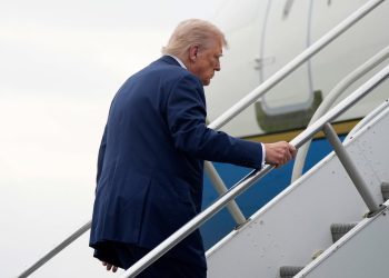 Trump i Rubio spotaknu na korake do zrakoplovstva One