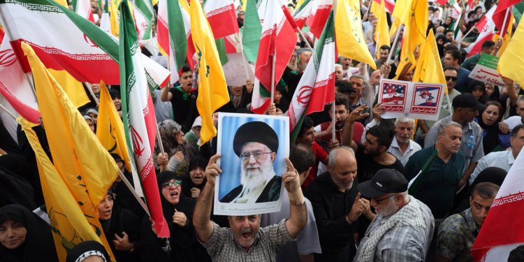 Trump-iran najnovije: Vrhovni vođa prijeti da će napasti više američkih zračnih baza jer tvrdi ‘pobjedu’ nad Izraelom