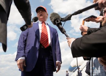 Trump kaže da je Gabbard i američka obavještajna služba ‘pogrešna’ na Iran Nukes dok upozorava da bi Teheran mogao imati bombu u ‘tjednima’