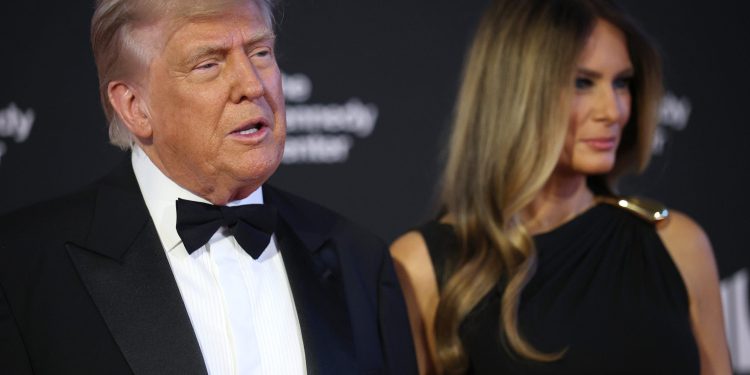 Trump kaže da je otvoren za produženje ranijeg roka za trgovinu u srpnju