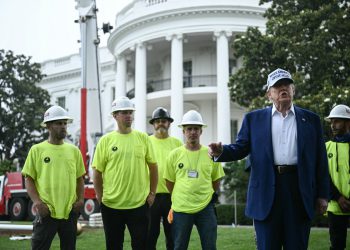 Trump naziva predsjednika Feda Powella ‘glupom osobom’ uoči ključne odluke o kamatama