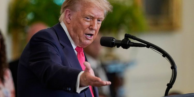 Trump tvrdi ‘divovsku pobjedu’ u ‘rođenom državljanstvu’ nakon masovne presude Vrhovnog suda