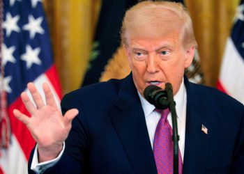 Trump upozorava Iran na napad – RT World News