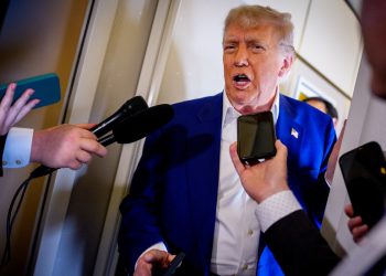 Trump zabija CNN i NYT za ‘ponižavanje’ štrajkova na Iran – RT World News