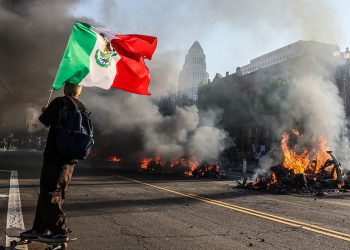 Trump zahtijeva ispriku od službenika LA -a zbog nereda – RT World News