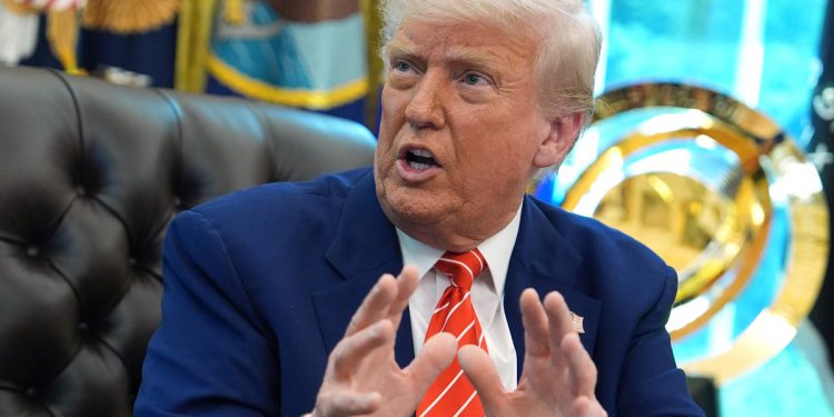 Trumpova zabrana putovanja Najnovije ažuriranja: Predsjednik potpisuje zabranu putovanja na 12 zemalja s ‘neprijateljskim stavovima’ prema nama