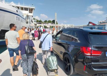 “U splitskoj luci je ogromna gužva, automobili guraju ljude, do kad ovako?” Ravnatelj LU Split dao nam je odgovor koji su tražili!