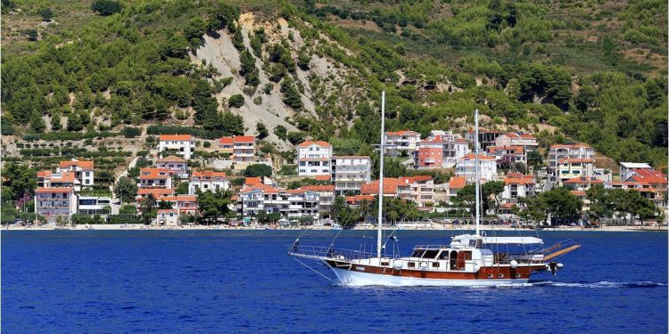 U subotu 16. tradicionalna večer čakavske poezije Ča pod Perun