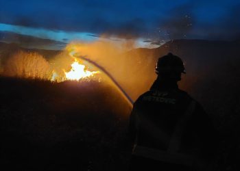 UHIĆEN PIROMAN! “Zapalio je otpad u blizini zgrade”