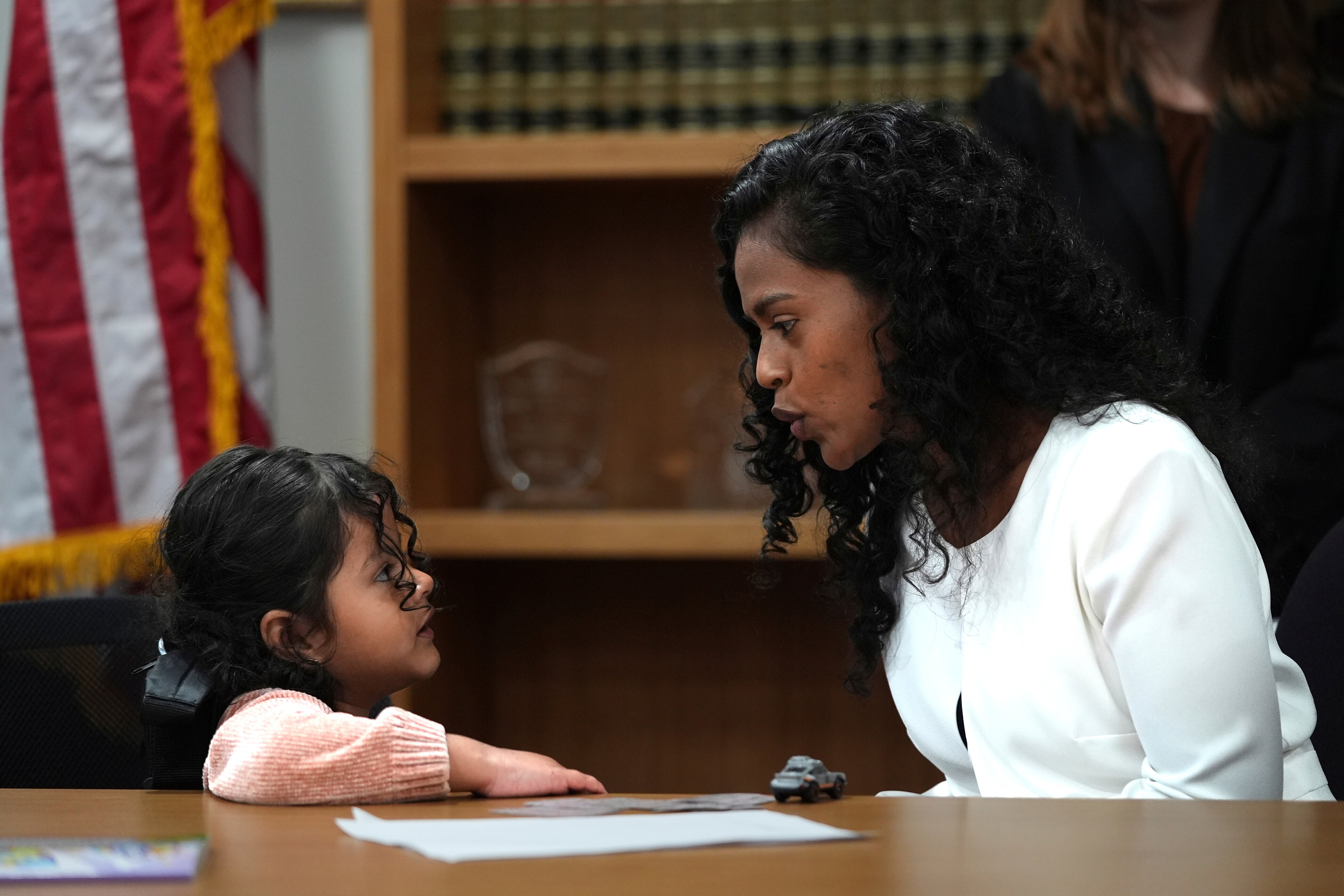 Obitelj će sada biti dopušteno da ostane u SAD -u i nastavi liječenje Sofije